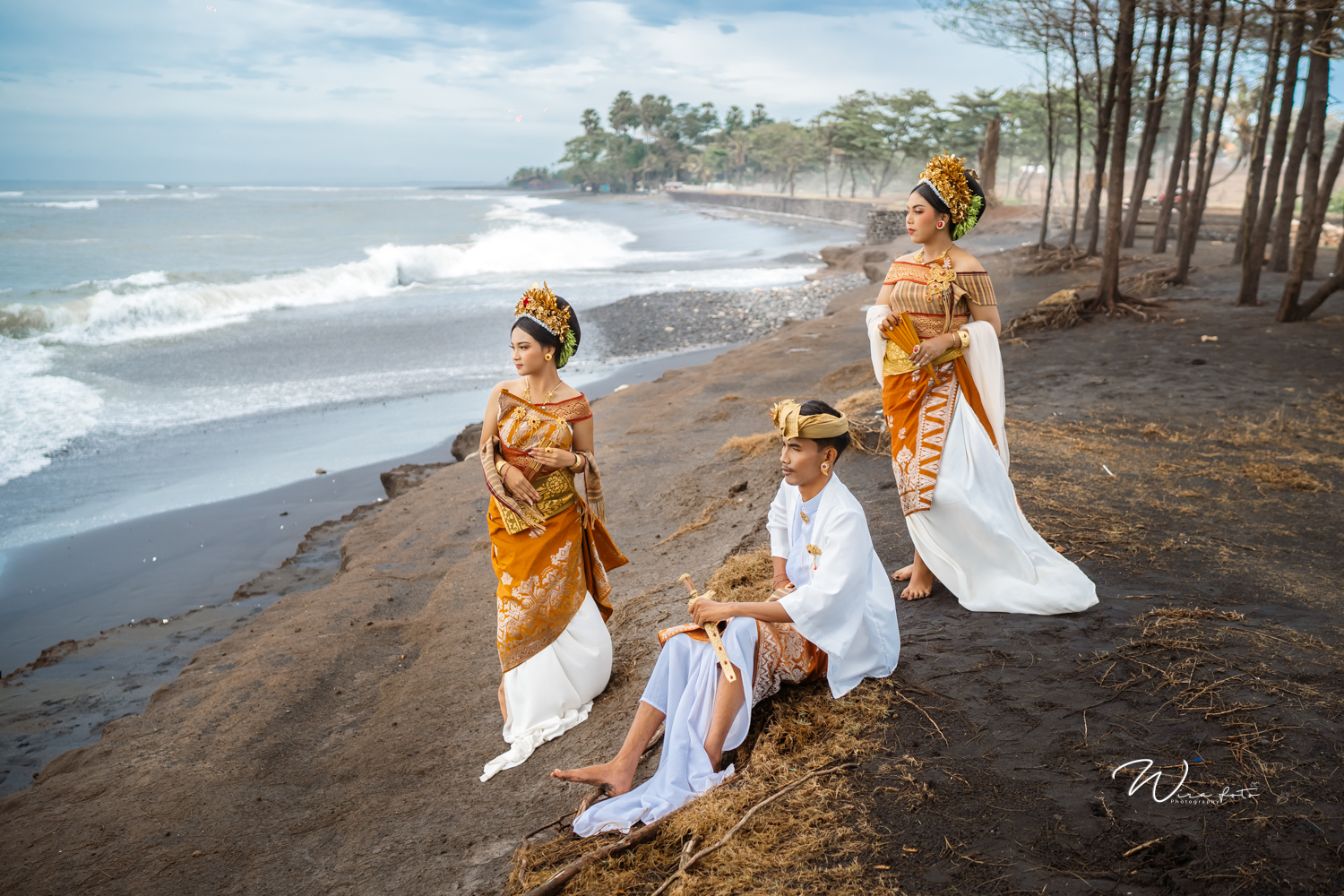 Yoga & Cintya 13