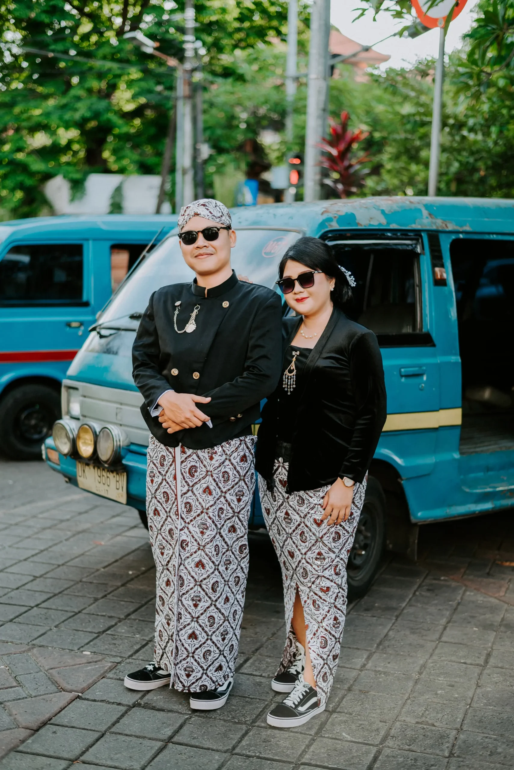 Wira & Tiwik 12