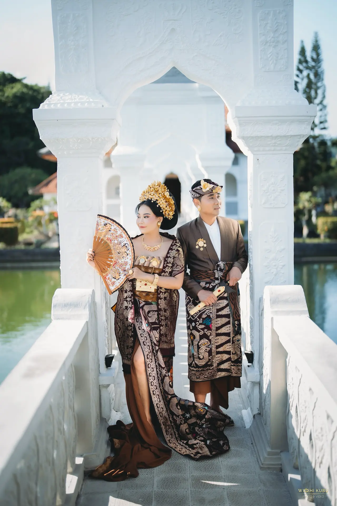 Budi & Anik 10