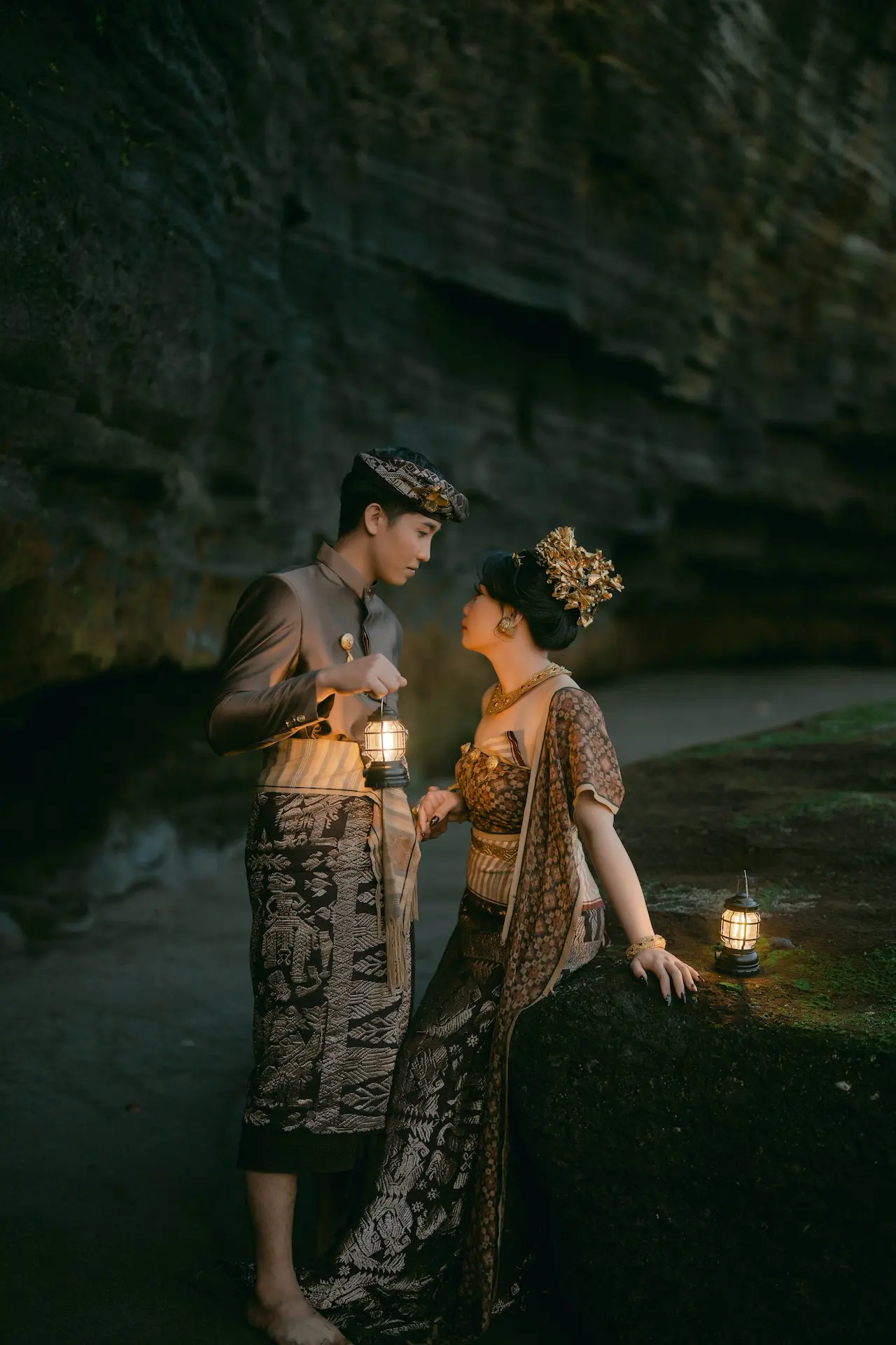 Gungde & Devi 18